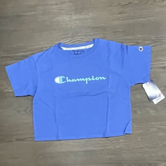 NWT Champion Periwinkle Blue Graphic Crop Top - Size XS - Picture 1 of 5